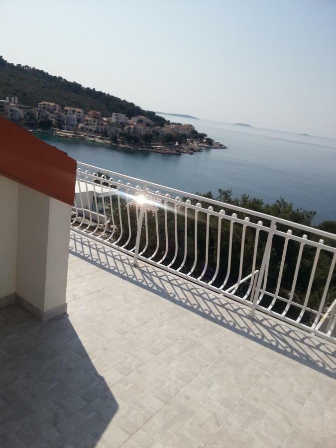 Apartmani Milisa L Primošten Eksteriør billede